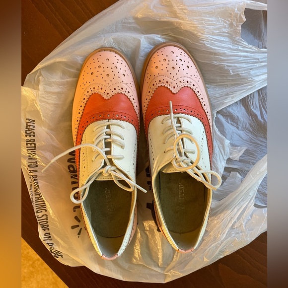 Wanted Peaches & Cream Lace Up Oxfords US5.5 - Picture 6 of 8